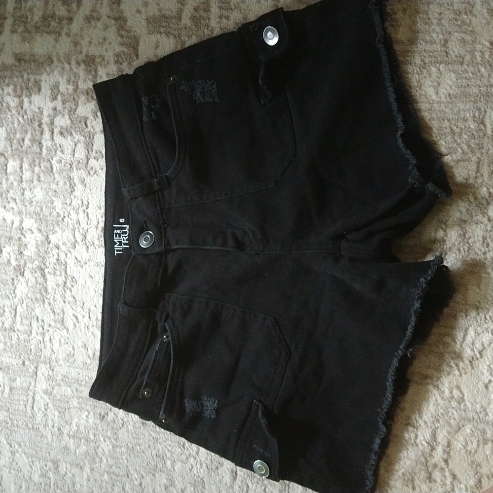 Time and Tru denim shorts